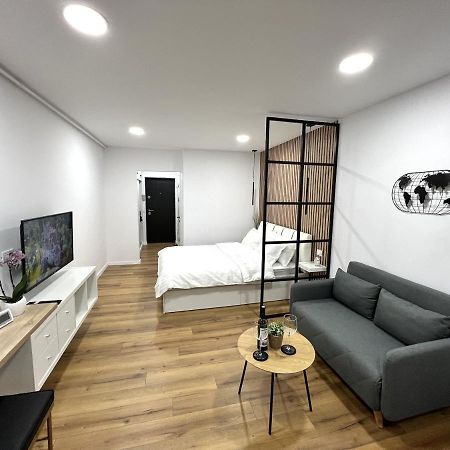 Denis Studio Turda Buitenkant foto